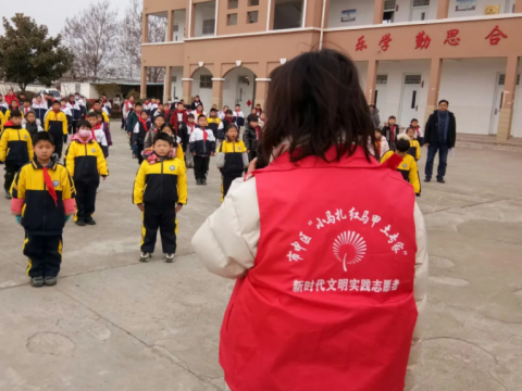 開學啦！永安鎮(zhèn)新時代文明實踐志愿者在行動